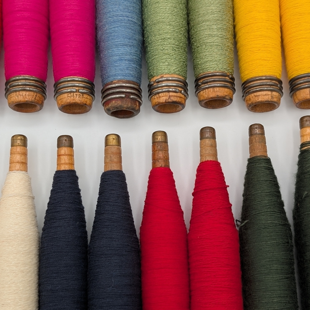 16 Vintage Thread Spools - Picture 3 of 9